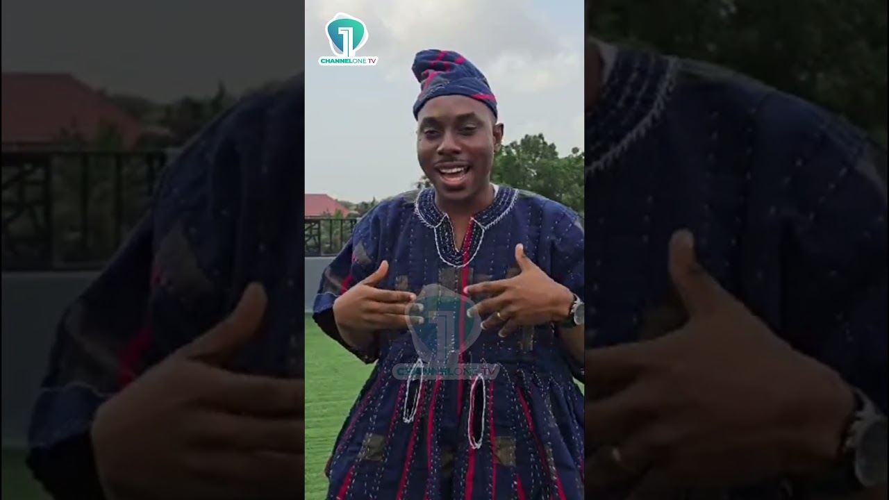 #NeverCallThisABlouse: Ghanaians Stand Proud With Fugu Smock