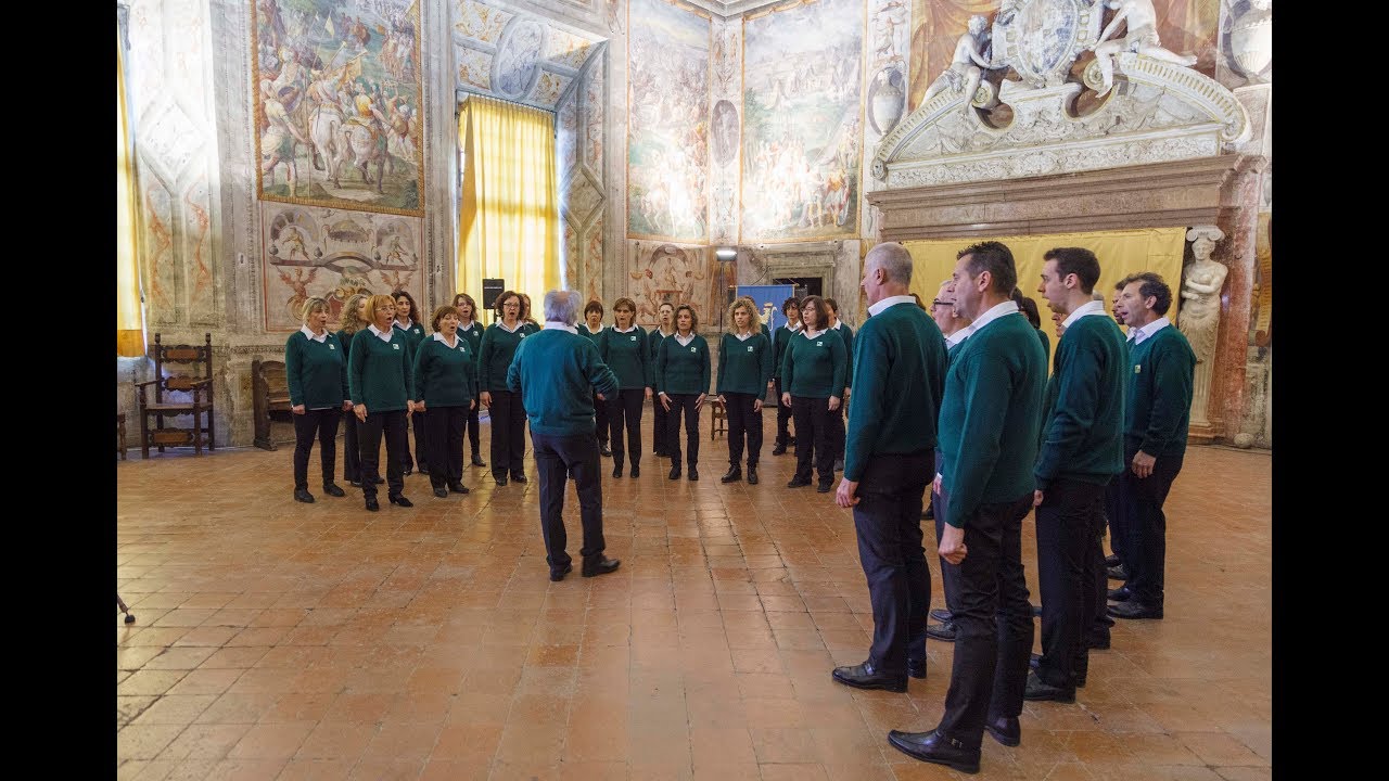 'Ndormenzete popin - Arm. Arturo Benedetti Michelangeli Coro Montecastello di Parma
