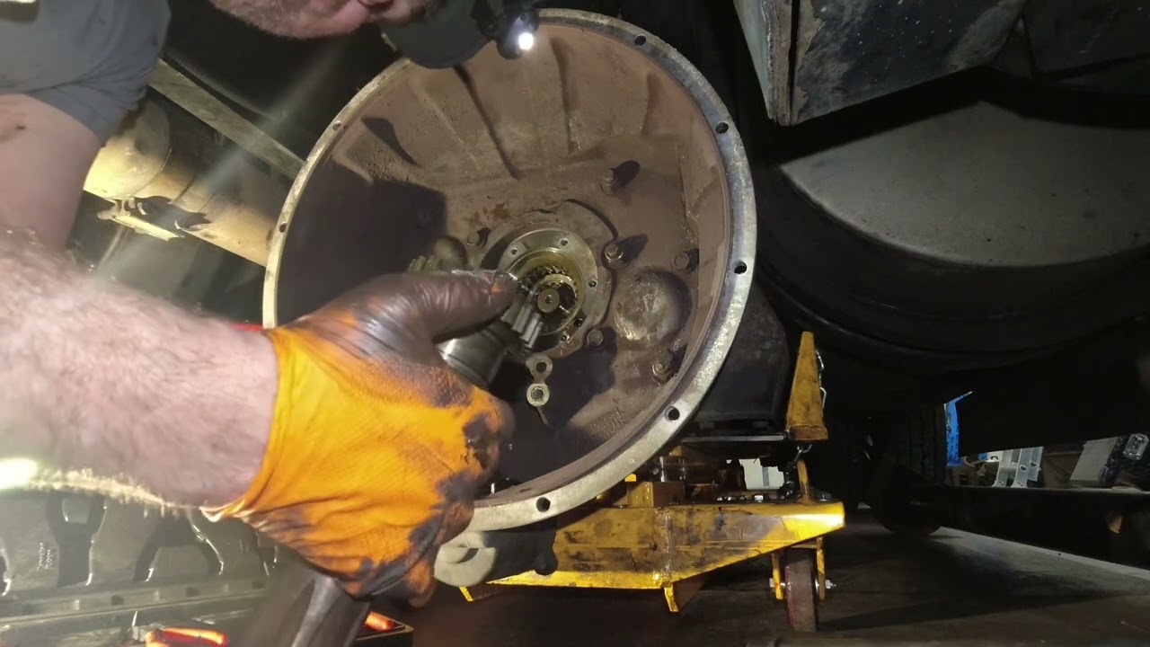 Changing input shaft & clutch fork on Eaton Fuller 10 speed Tranny 2022/30