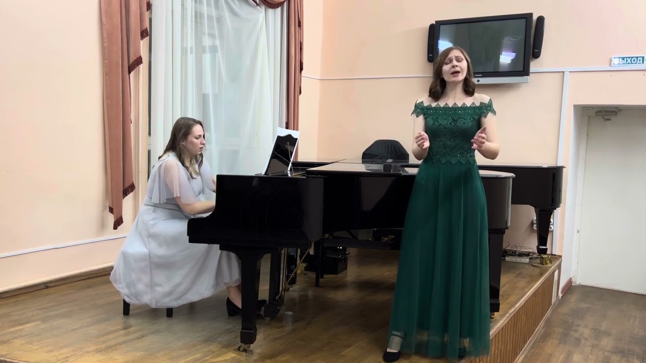 Ария Снегурочки («С подружками по ягоду ходить») из оперы «Снегурочка» Н.А. Римский-Корсаков.