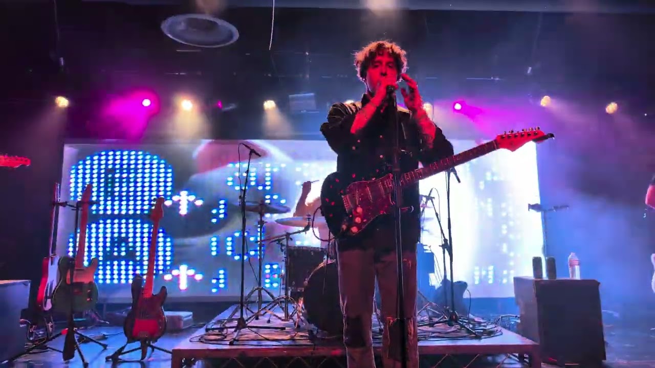 Beach Fossils - Out in the Way (Live @ LA 2025-09-12)