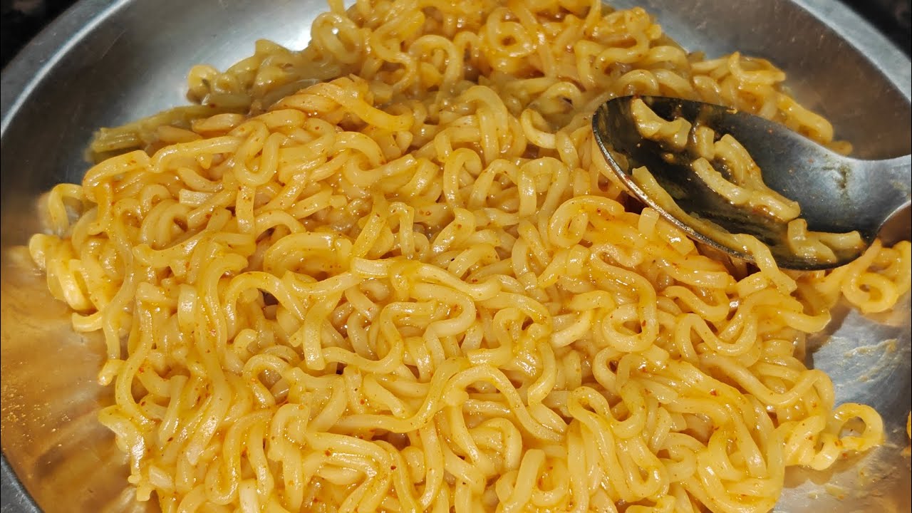 Woka noddles 😋😋 ... Maggie se behtar kuch nhi 