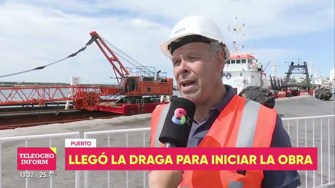 LLEGÓ LA DRAGA AL PUERTO PARA INICIAR LA OBRA