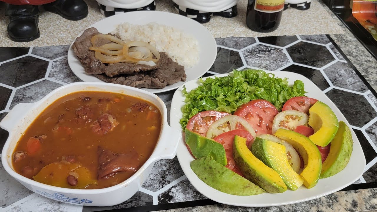 Los mejores frijoles colorados echos a modo de cary y su sazon, te va a gustar ,disfrutemos juntos.