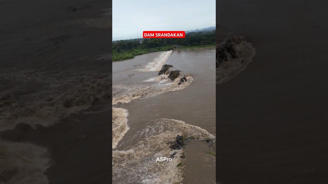 dam srandakan  banjir  jebol