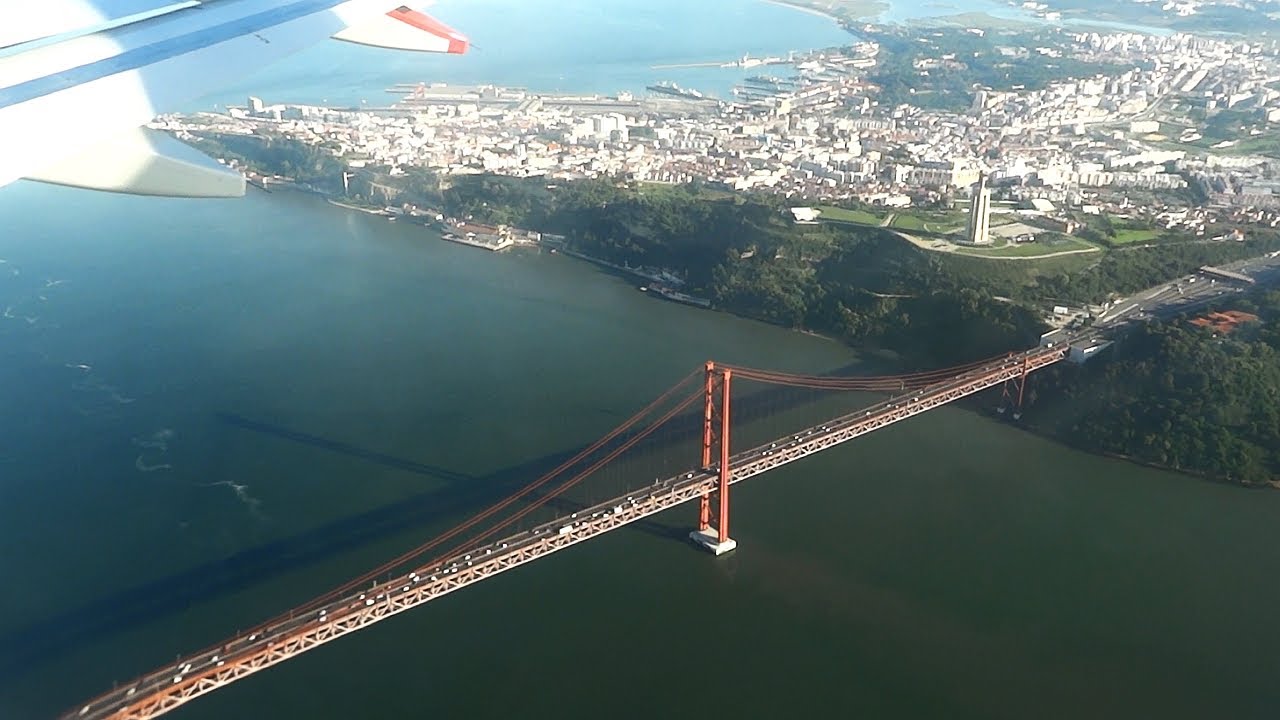 Landing in Lisbon Airport LIS