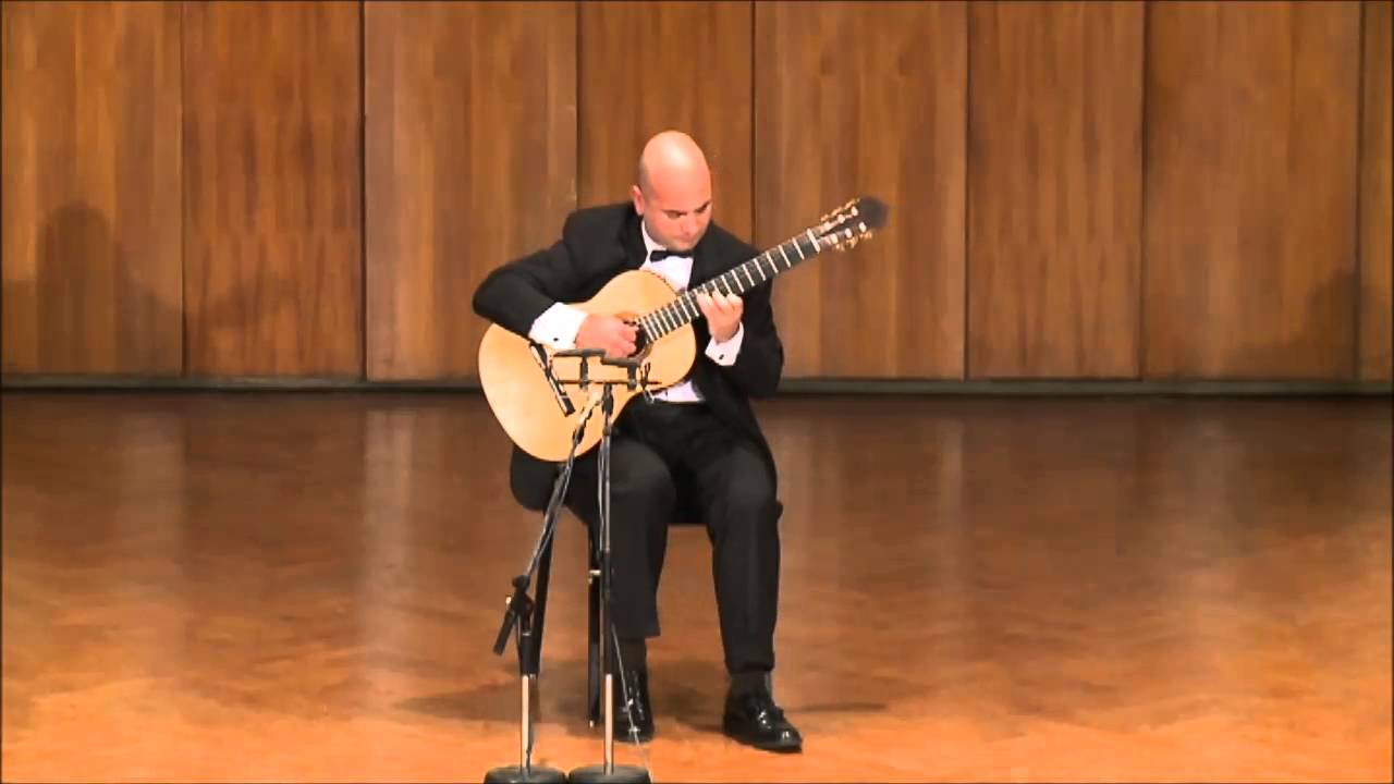Moonlight sonata (adagio) for classical guitar by Nemanja Bogunovic