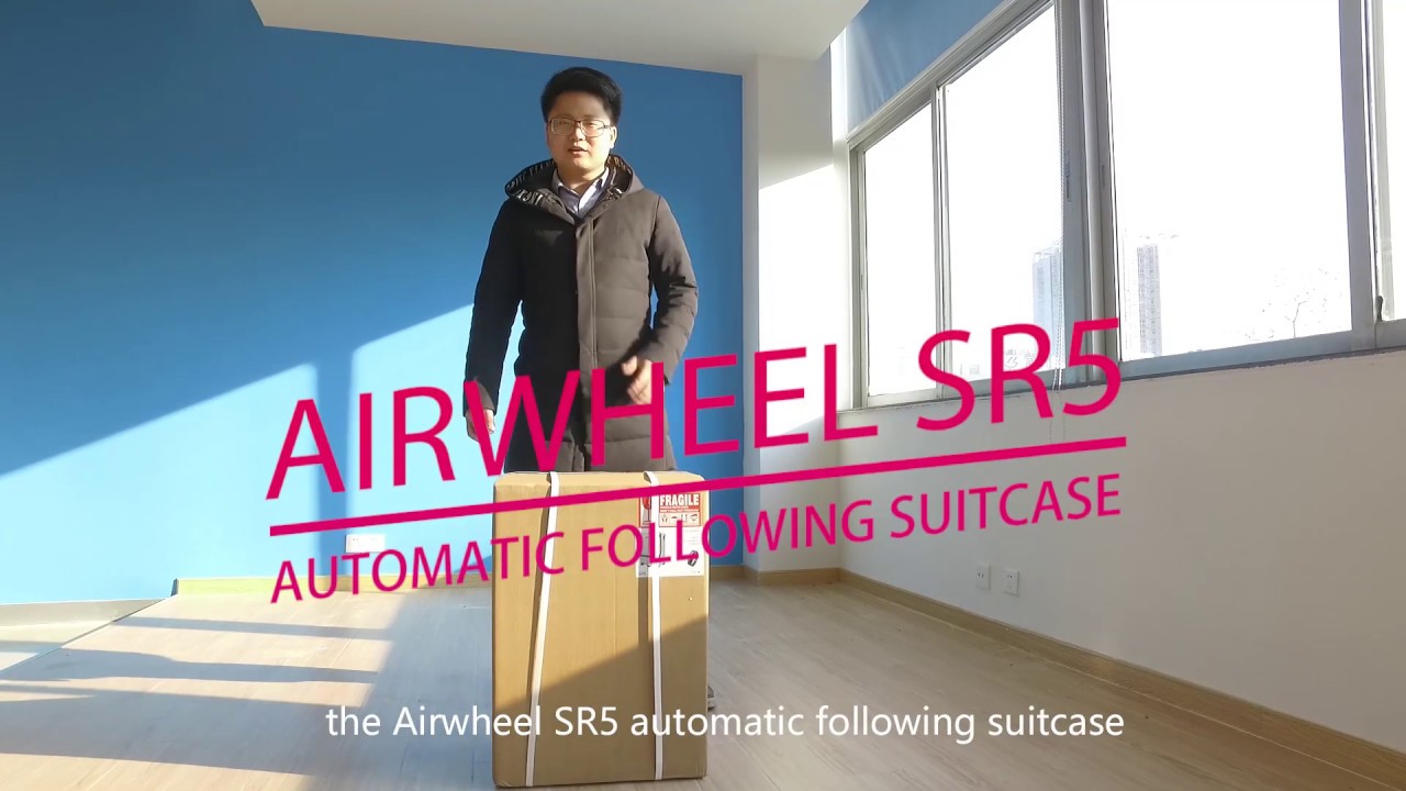 Airwheel SR5 Intelligent  Following Robot suitcase Unboxing