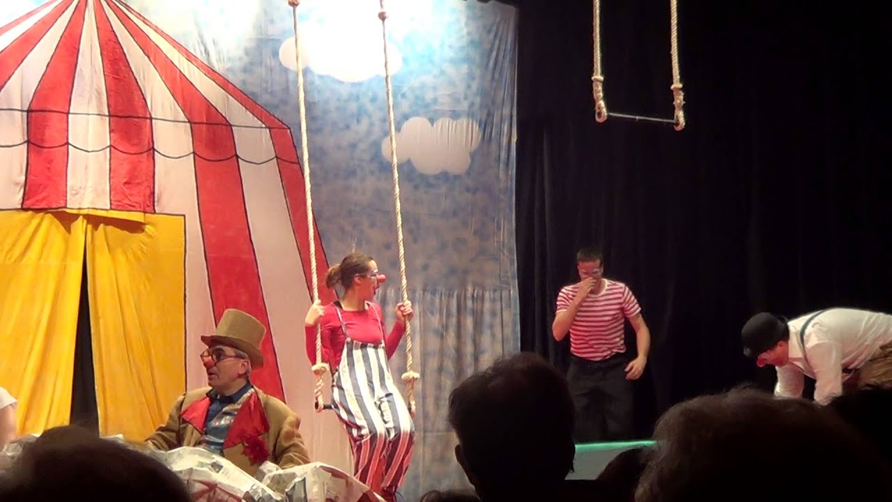 CircoPizza XXL 2015 - gag trapezio
