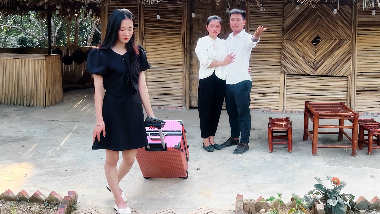 The plot is exposed. What will the CEO do to protect his love? Tieu Hoa