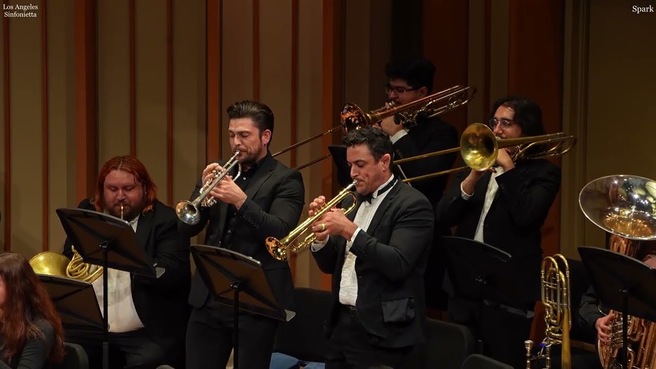 4k, A Christmas Festival by Leroy Anderson performed by LA Sinfonietta Debut