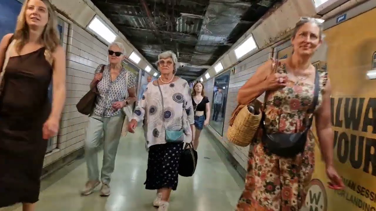 PADDINGTON (Bakerloo, District and Circle Lines) Underground Station (2025)