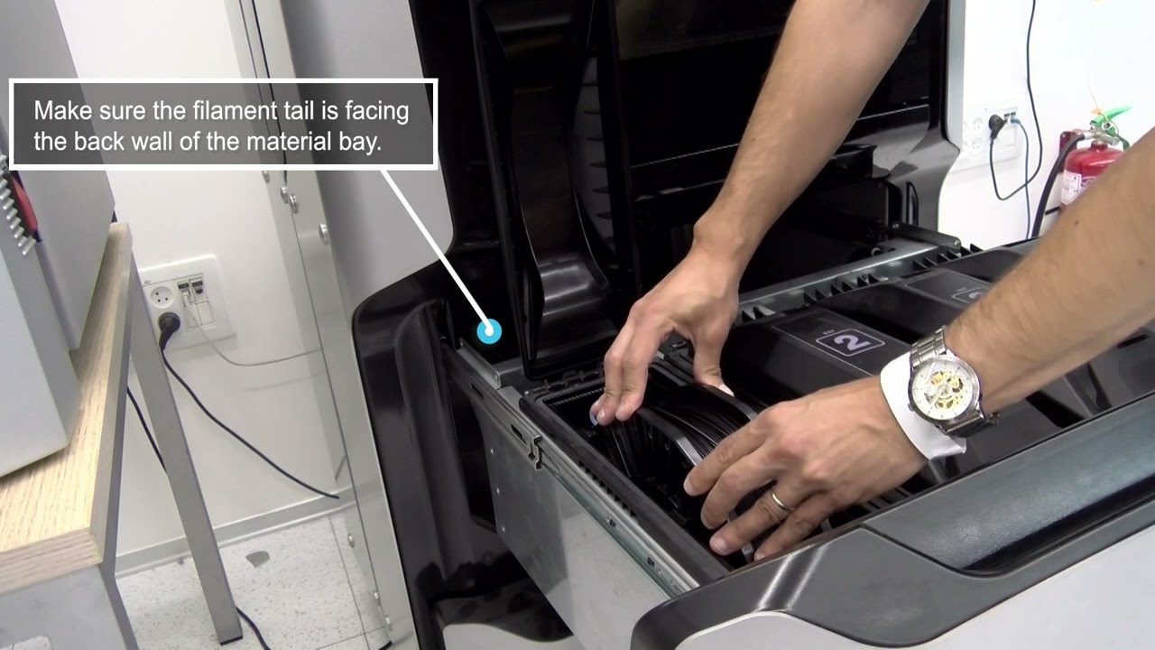 Stratasys Academy | F123 Series: Loading and Unloading Material