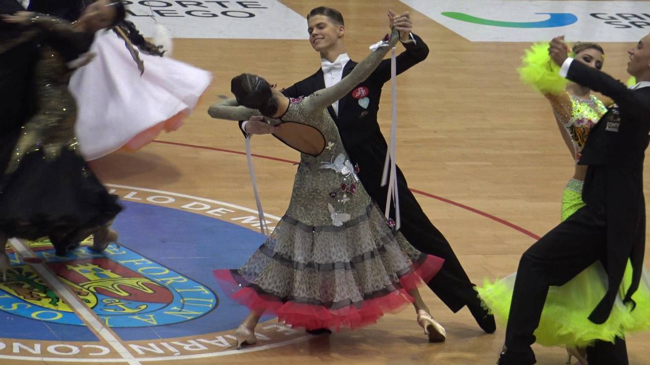 Madis Abel  Aleksandra Galkina   Vals Inglés Semis    2016 Marín