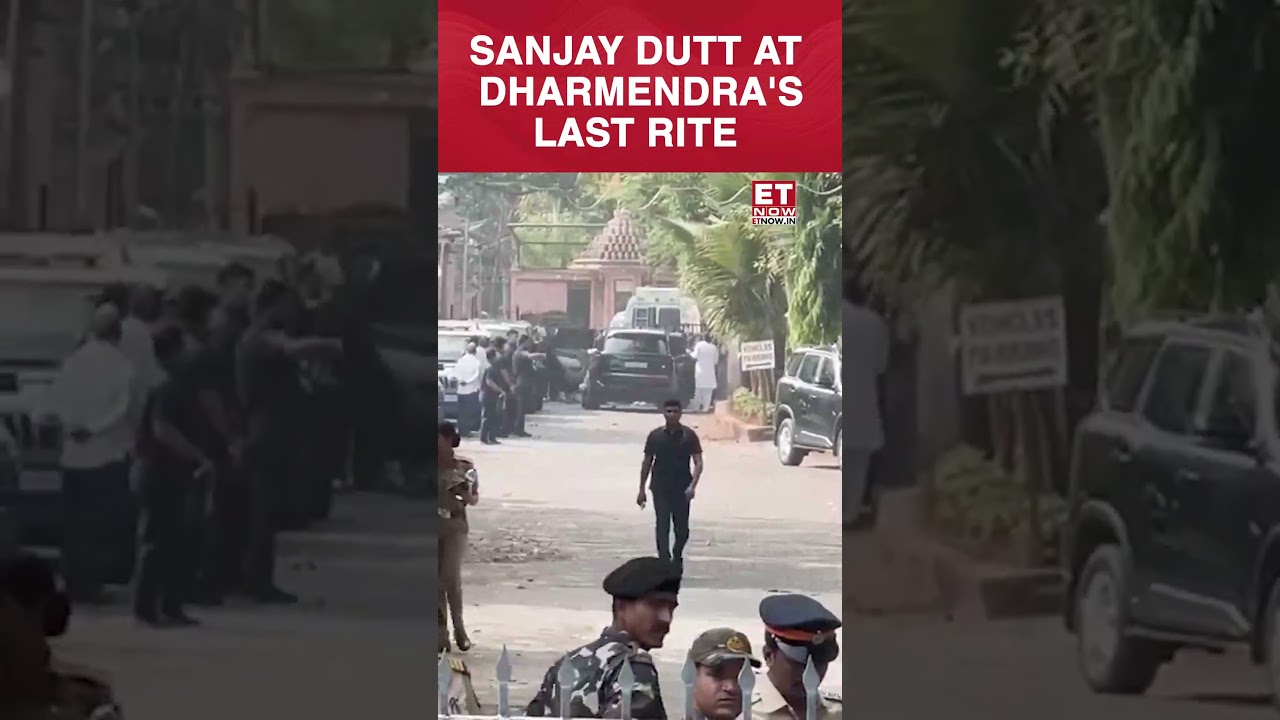 Dharmendra's Last Rite: Sanjay Dutt Pays His Last Tribute To The Legendary Actor #shorts