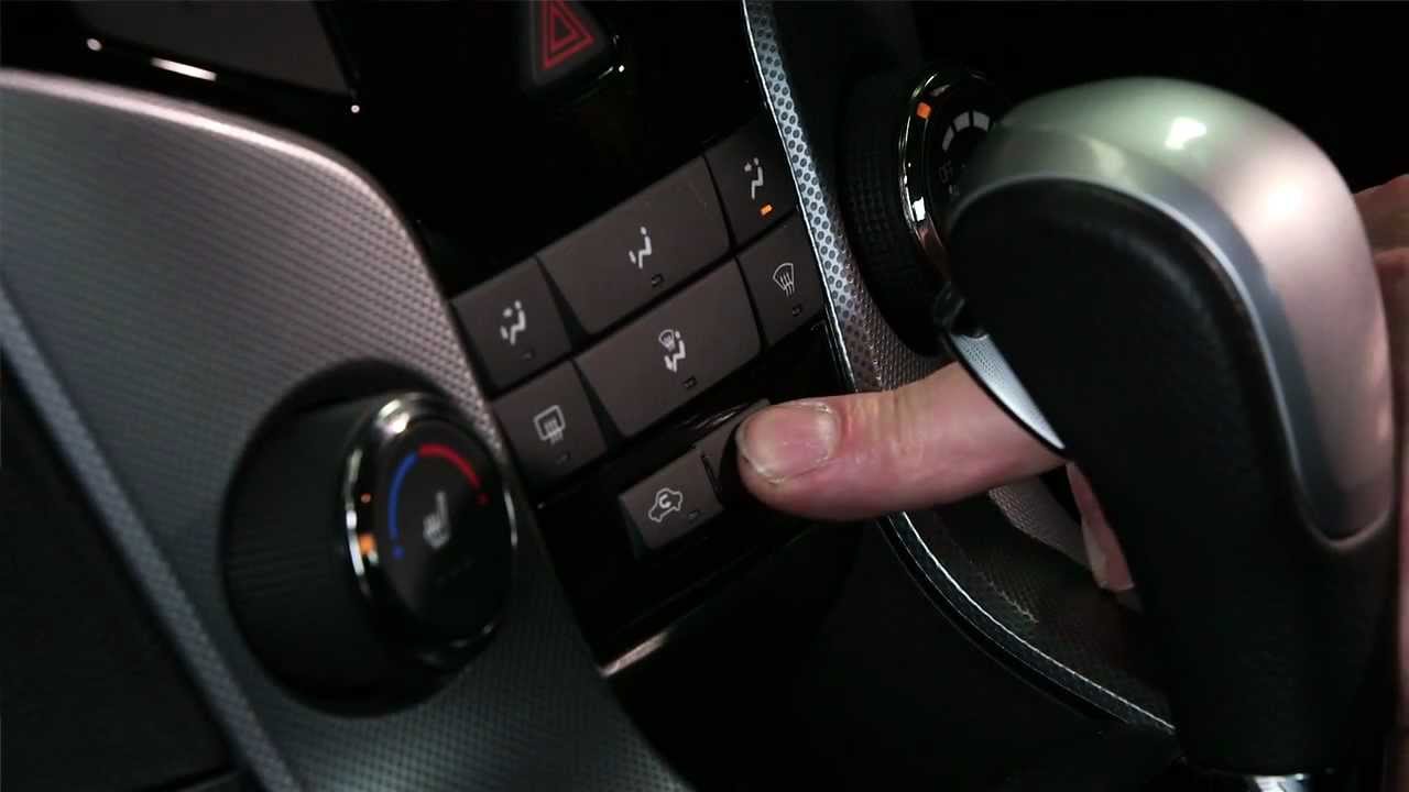 Air conditioning servicing tips - Holden Vehicle Maintenance 101