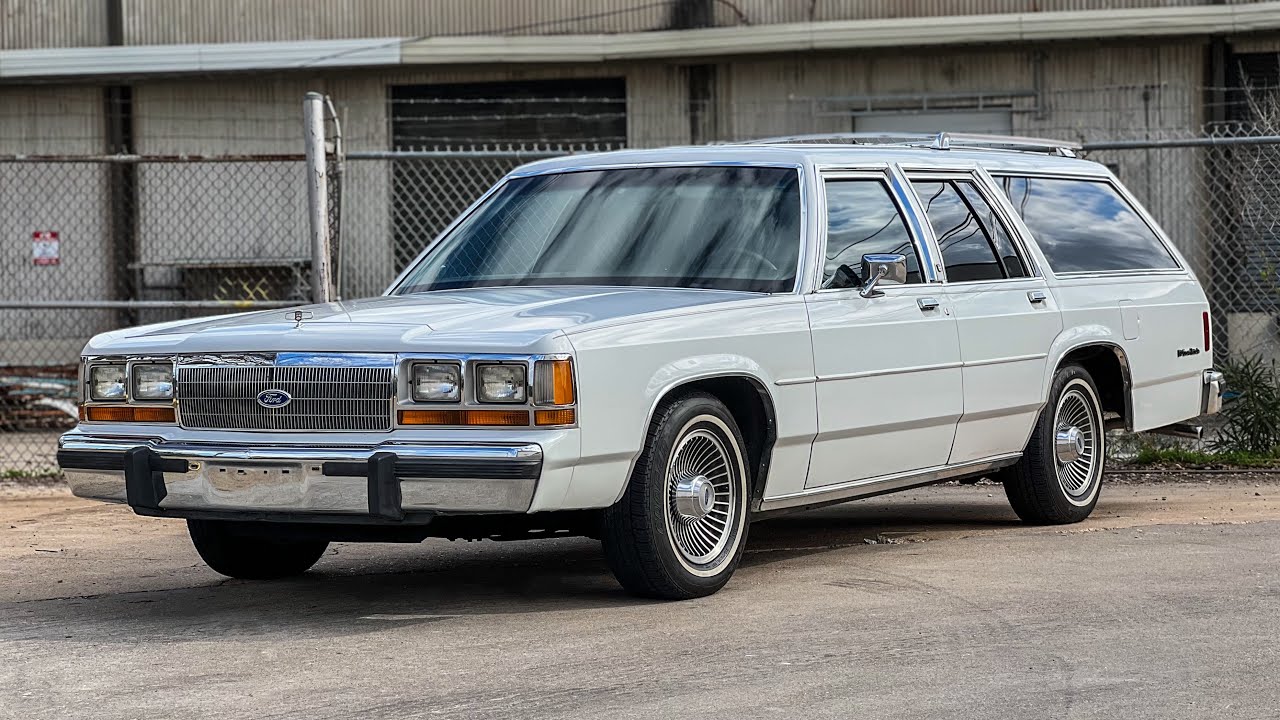 1990 Ford Crown Victoria LTD Wagon! Collector quality!