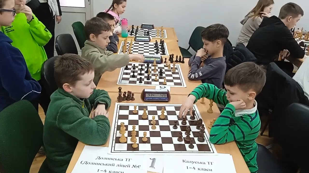 Нічия на користь гостей | Долина - Калуш 2:2 | Пліч-о-пліч | 3-й етап |  1-4 класи | Раунд 9