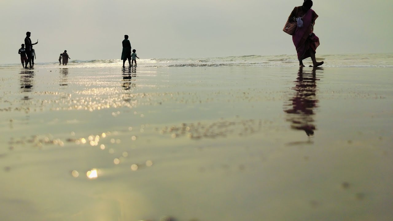 চলো যাই চলে যাই,,পারি দিতে সমুদ্রর।।