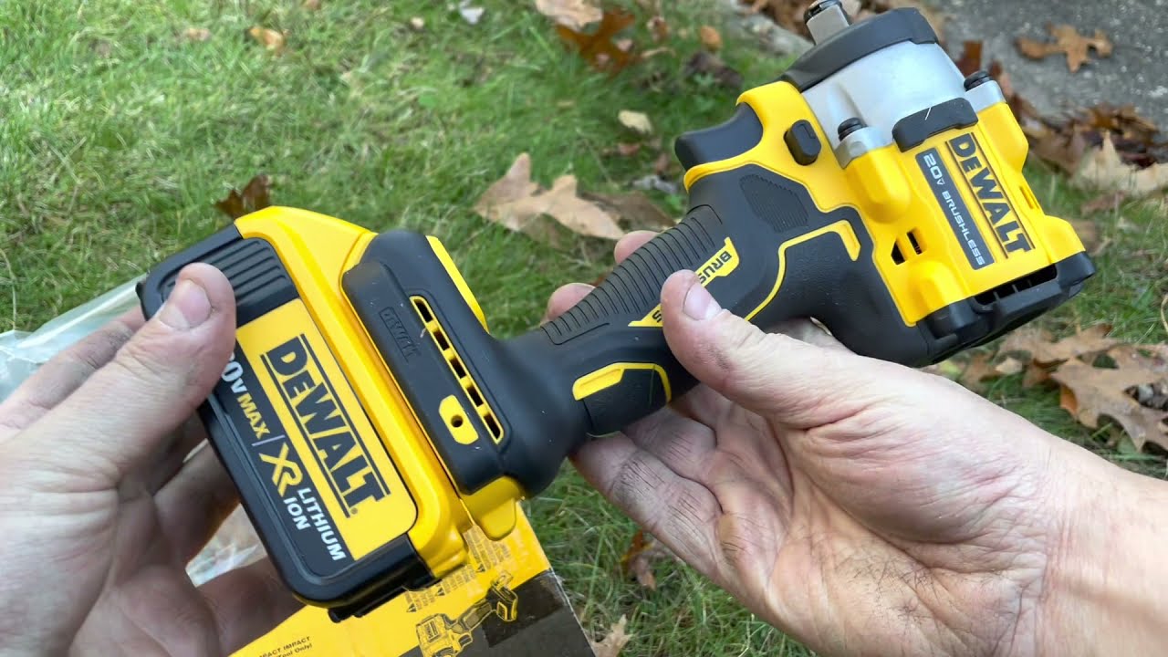 Ударный гайковерт Dewalt Atomic 1/2 Hog Ring. Это что, конкурент Milwaukee?