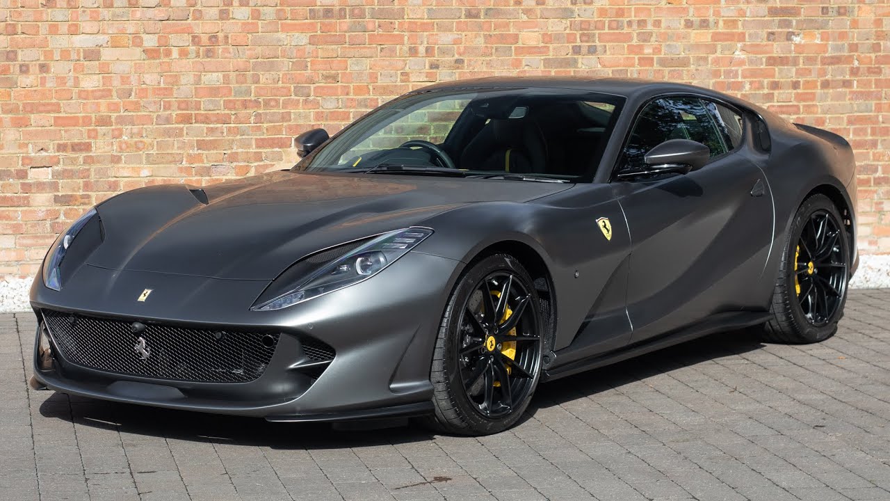 2020 Ferrari 812 Superfast - Grigio Silverstone - Walkaround & Interior | Romans International [4K]