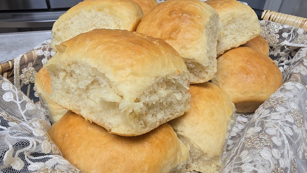 Pimento Hops Bread / Dinner Rolls