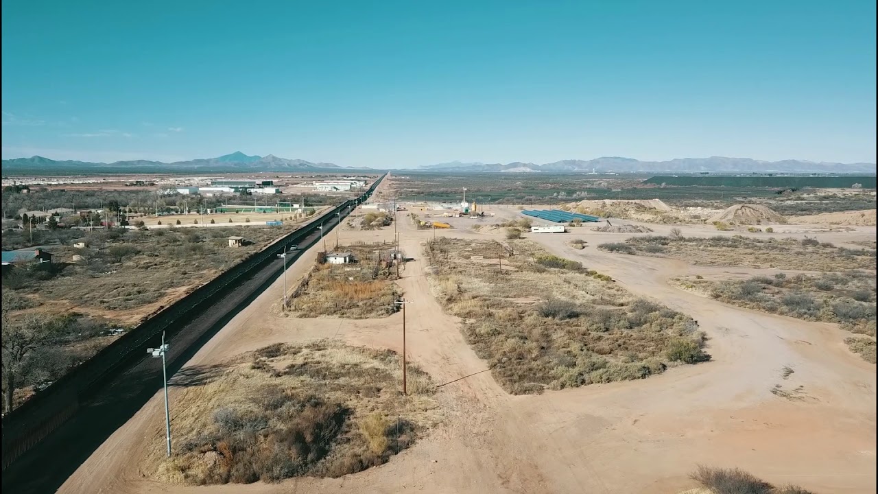 Douglas az border wall
