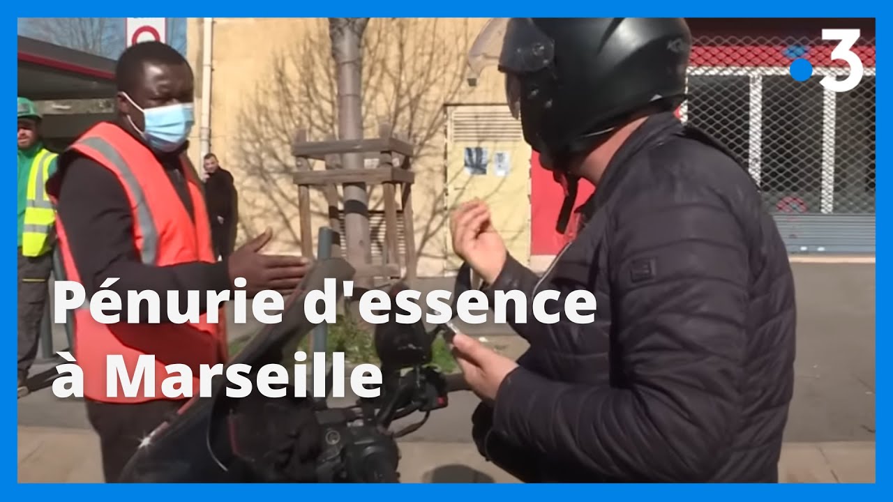 Pénurie d'essence à Marseille : tension aux abords des stations-service réquisitionnées