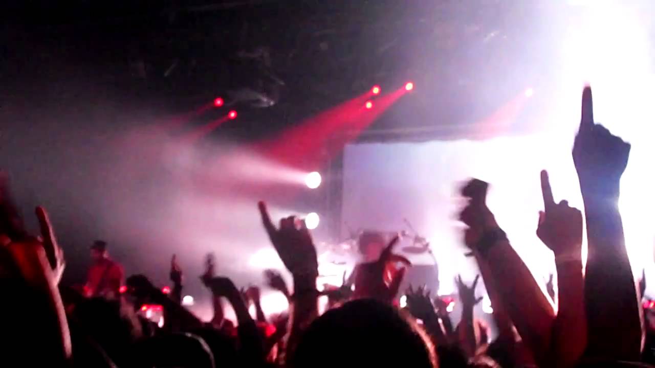 Chase & Status ft. Mali - Let You Go (Live Trix Antwerpen)