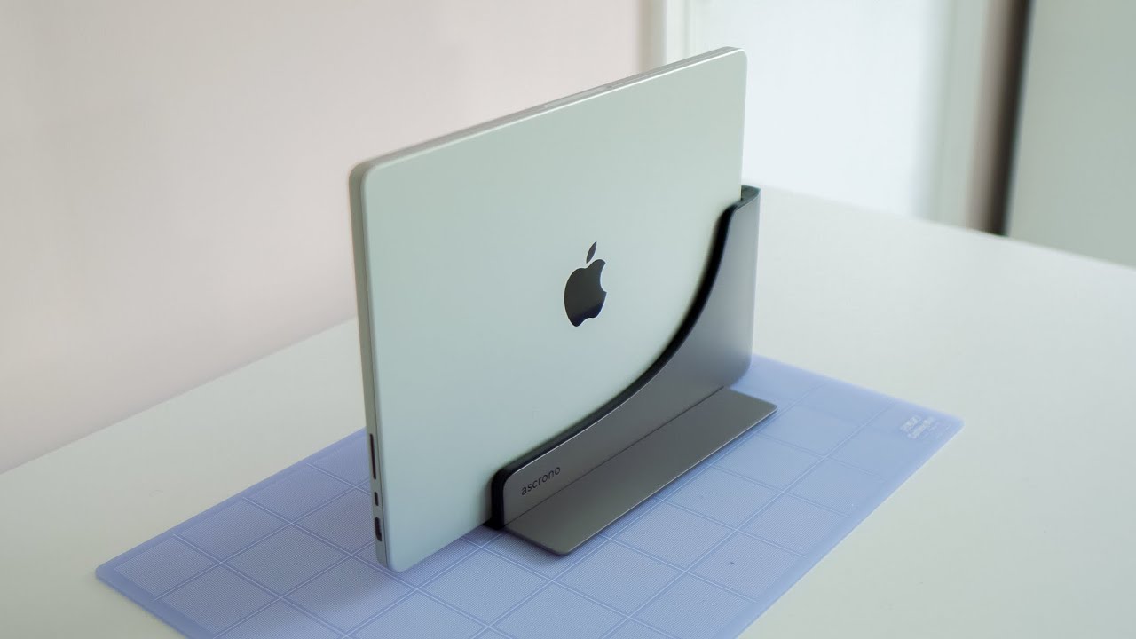 The Sleekest MacBook Dock?  | Ascrono MacBook Docking Station