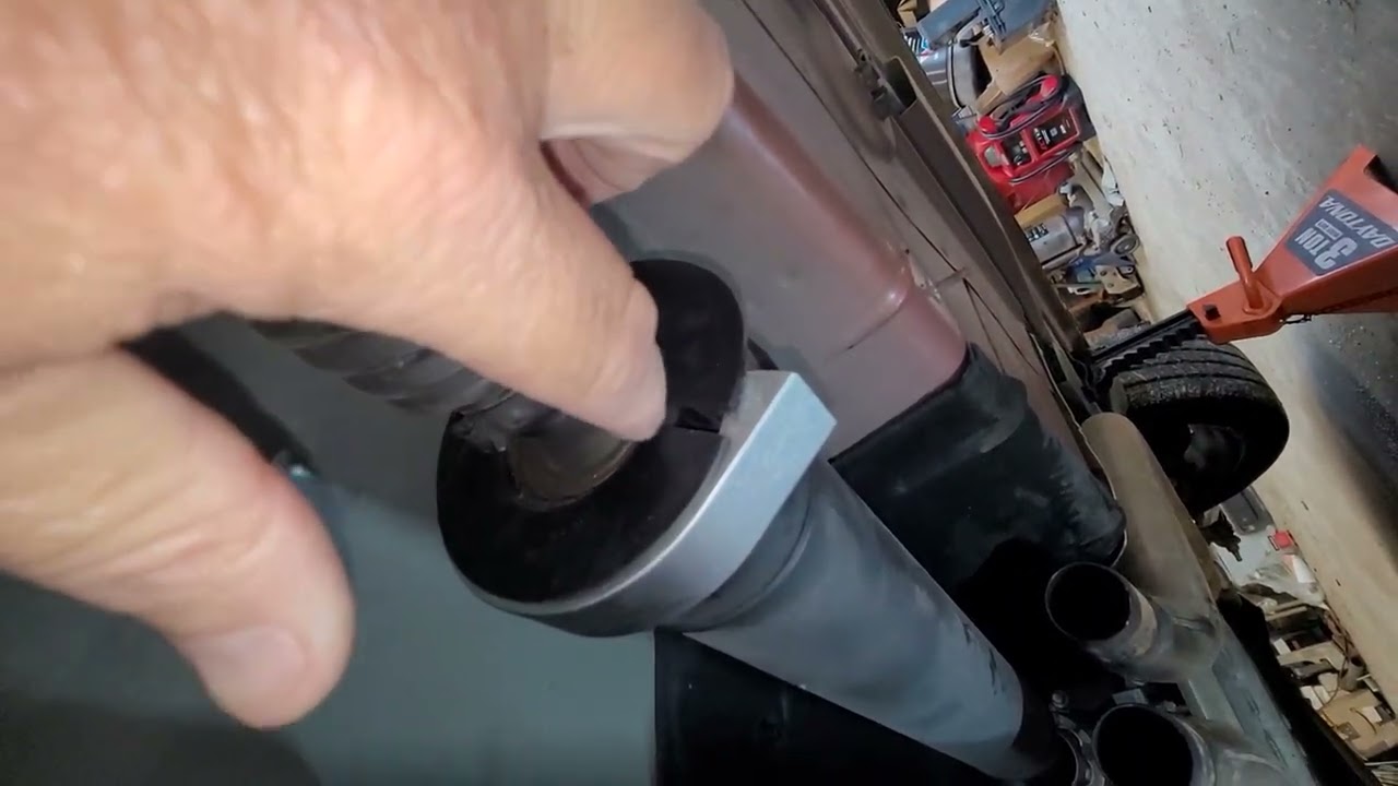 2015 Dodge Challenger driveshaft Repaired @mostlymopar 
