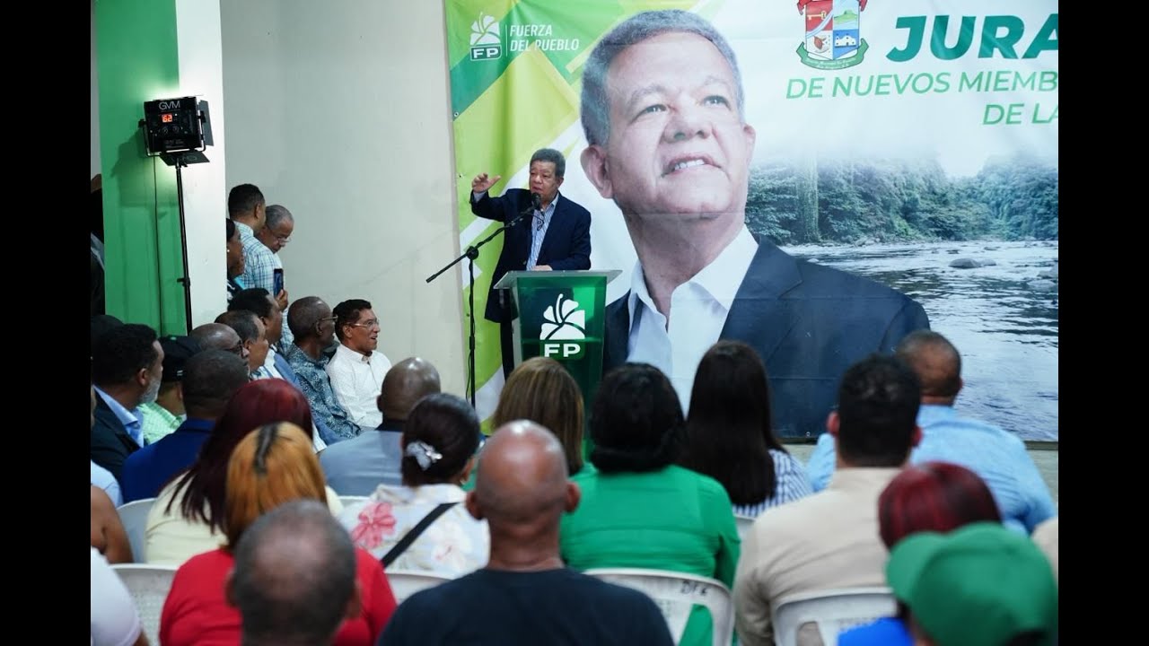 Fuerza Del Pueblo (FP) Juramenta Cientos De Personas En Villa Altagracia.