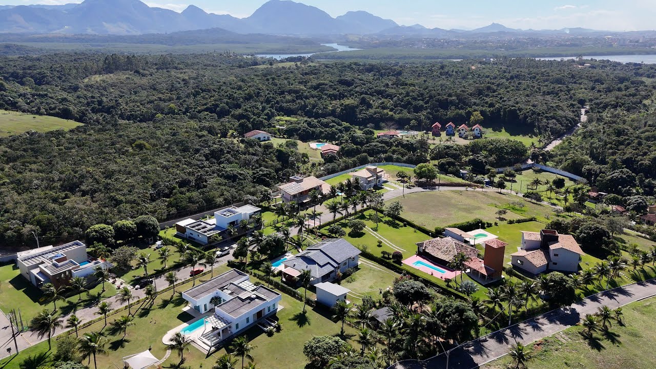 CONDOMÍNIO LAGOA DA PRAIA EM GUARAPARI - ES
