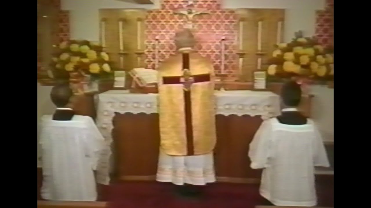 Fr. Gommar A. DePauw Traditional Catholic Mass