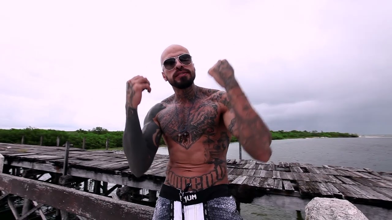 Cartel de Santa - Los Mensajes del Whatsapp (VIDEO OFICIAL) BabiloniaMusic