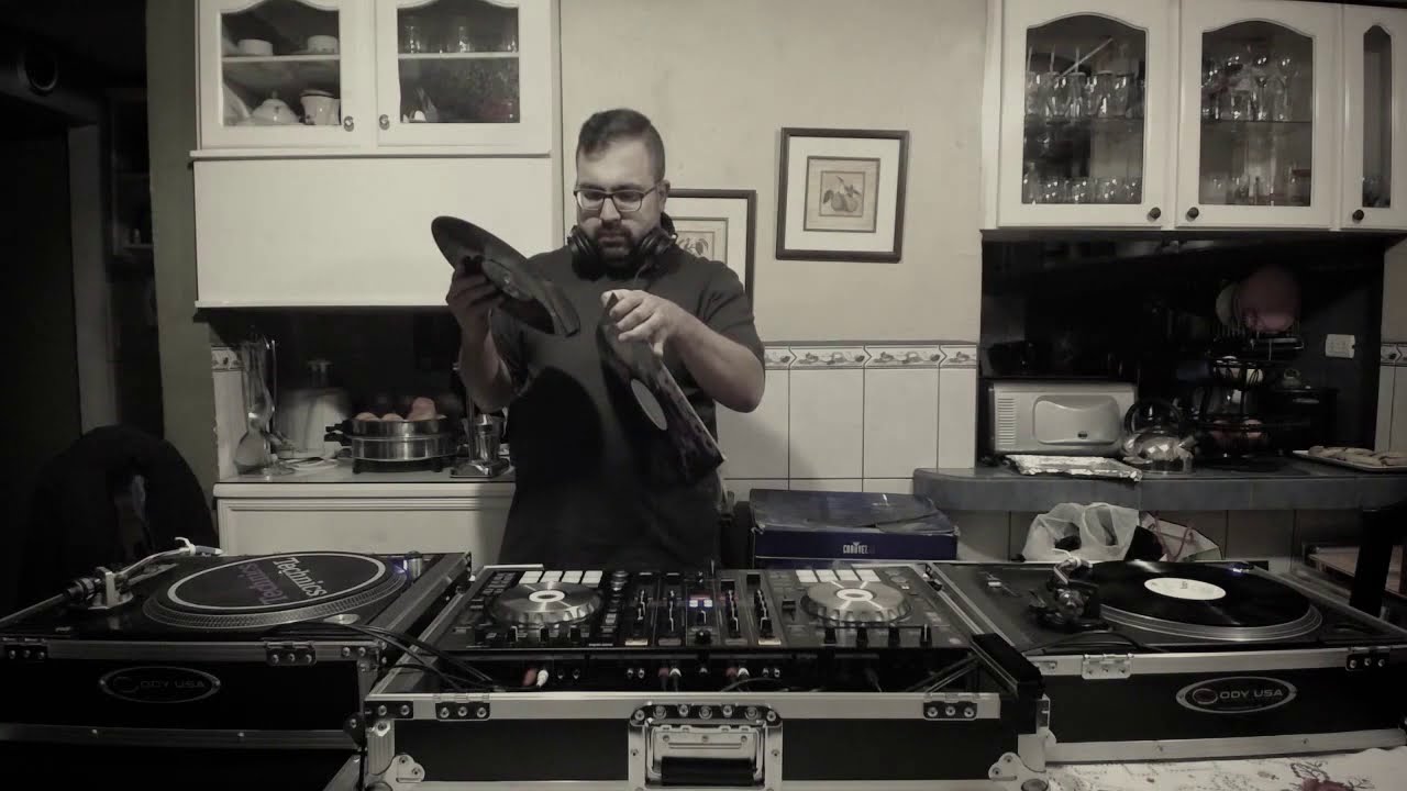 Dj Christian Reyes - 70's & 80's Para Patinar