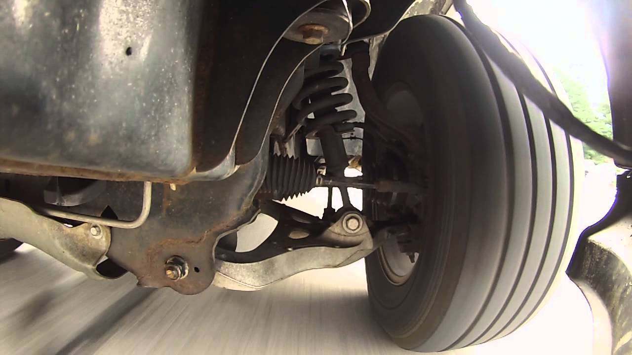 Car's Front Suspension at Work