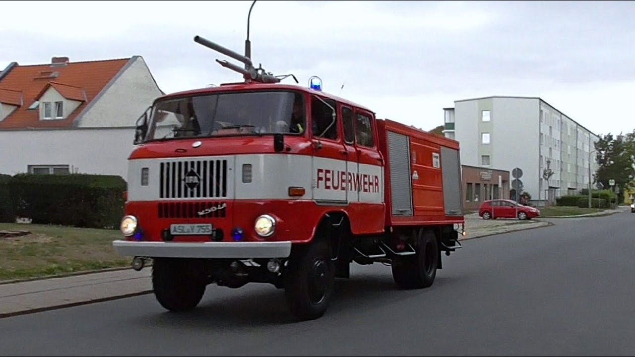 [IFA W50 TLF] Freiwillige Feuerwehr Aschersleben auf Einsatzfahrt