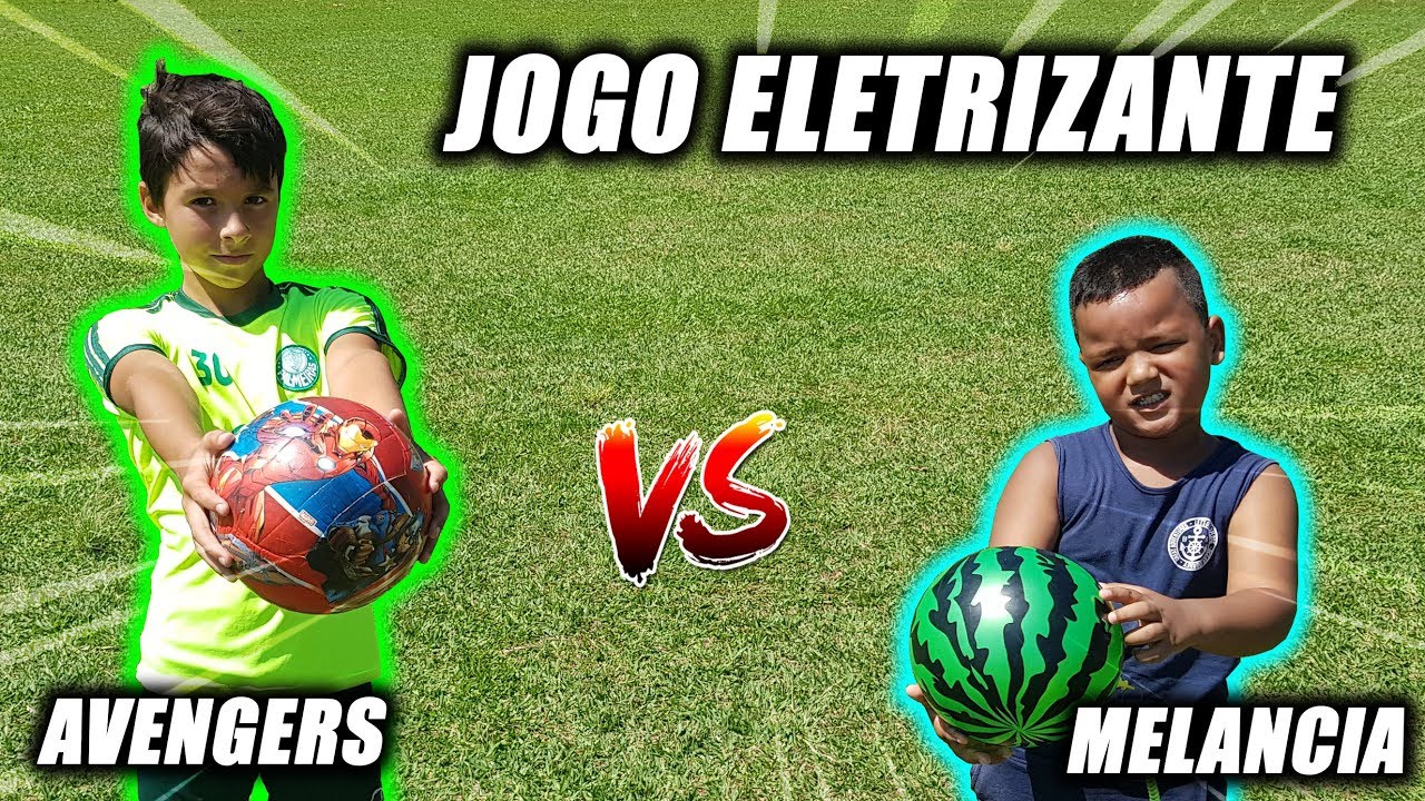 FELIPE TOYS vs SOBRINHO DO POLICIAL * Bola Avengers vs Bola Melancia *  Desafios de Futebol