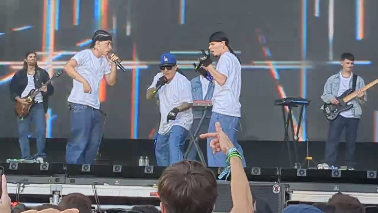 Trueno - Bzrp Freestyle Sessions, Vol. 6 - Directo en 4K - Río Verbena Fest 2023 - Pontevedra