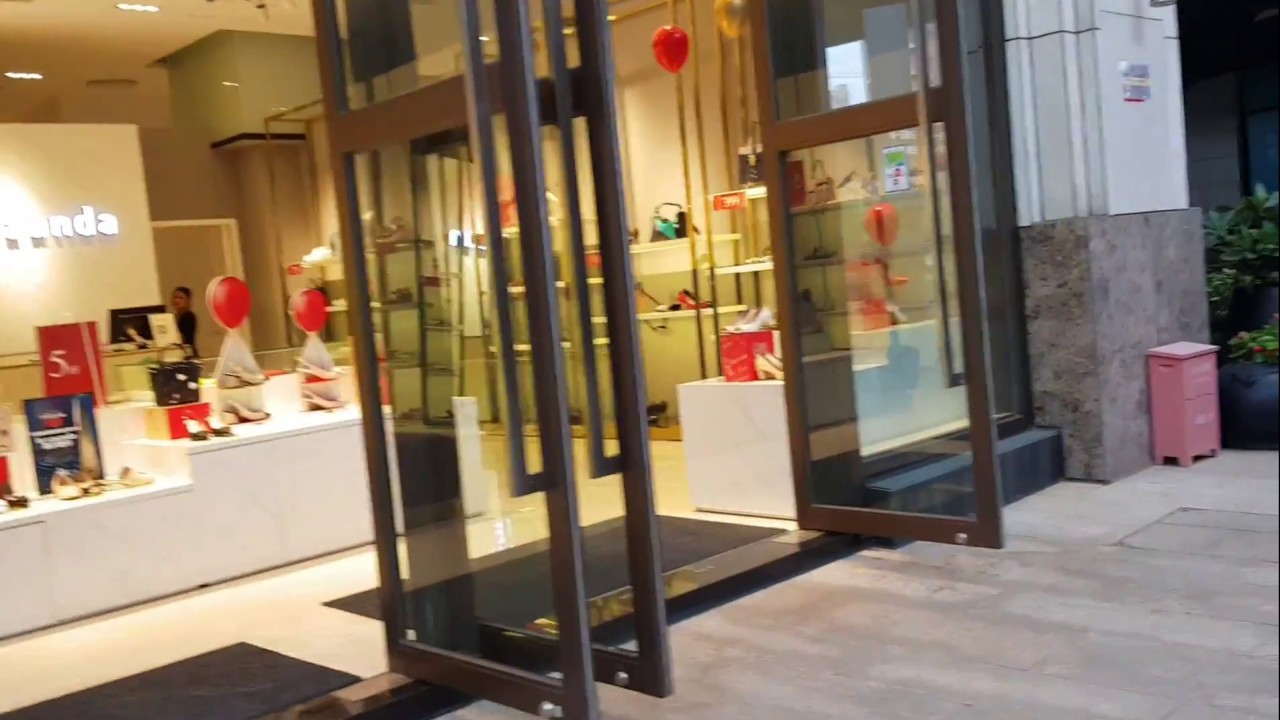 MH OUTLET Shopping Center, Haikou, Hainan, China