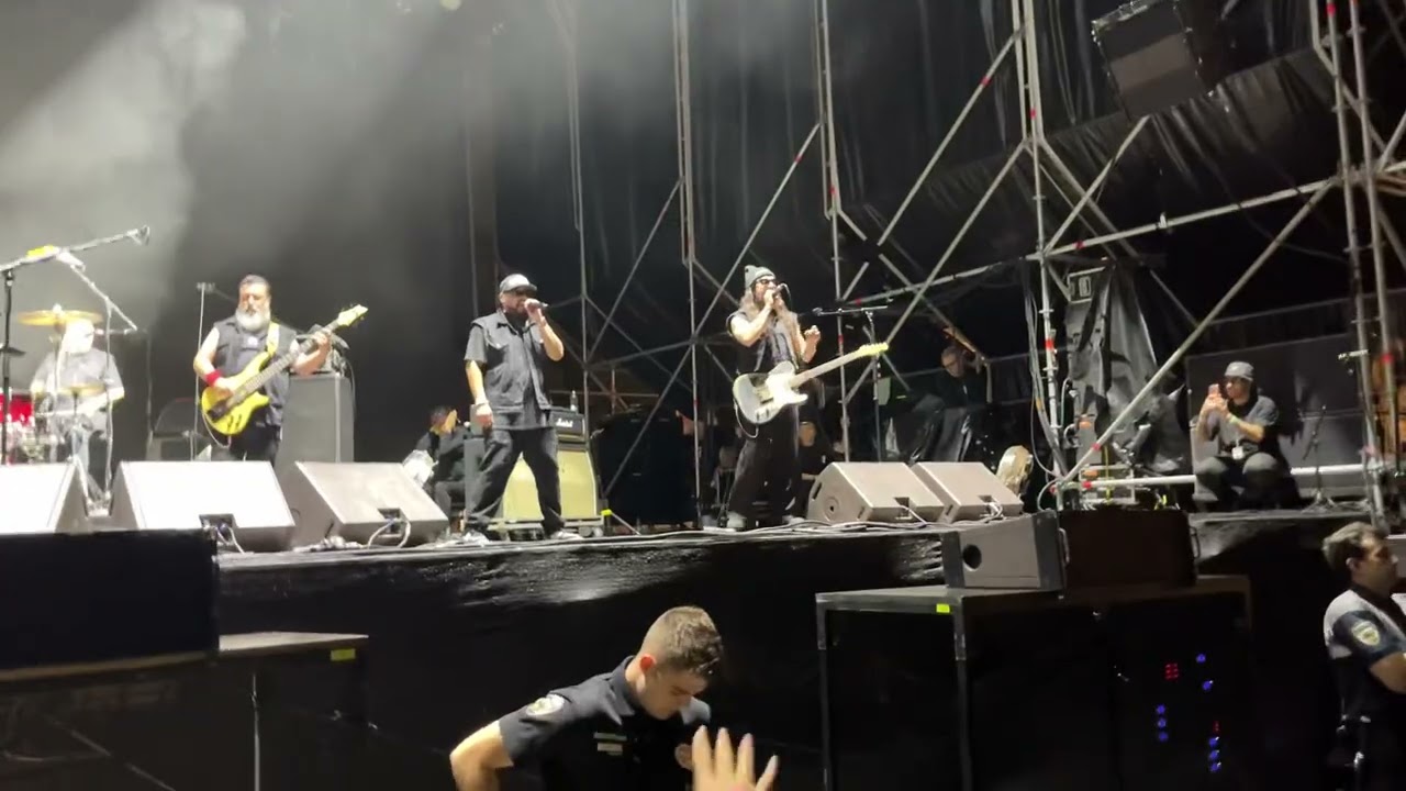 Molotov - Gimme tha Power ( En vivo / metropoli fest. Gijón España 2025 )