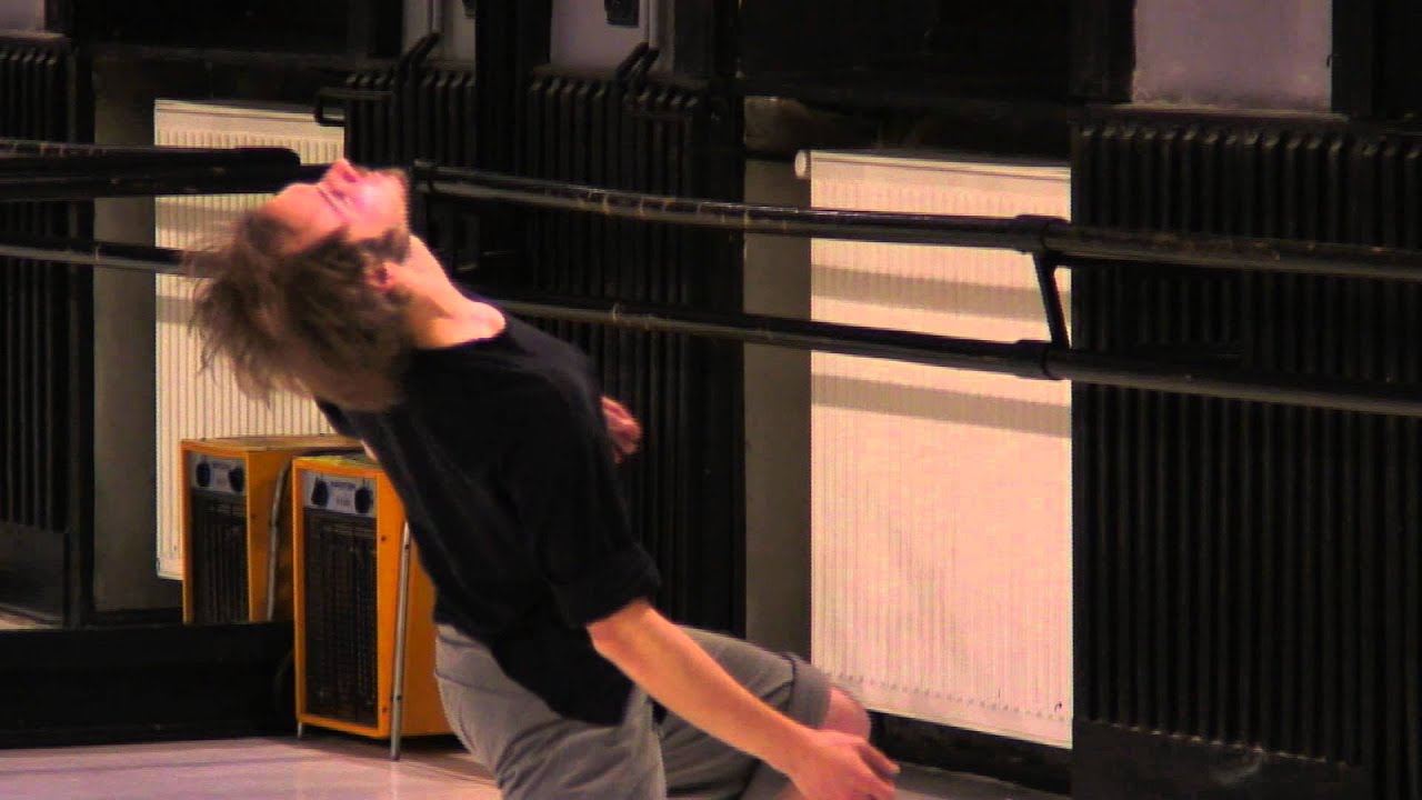 DESERT rehearsals III - choreografia Paulina Wycichowska, muzyka Szymon Brzóska