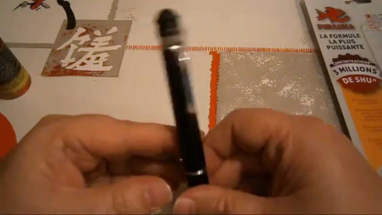 stylo de défense au poivre piranha Fr french