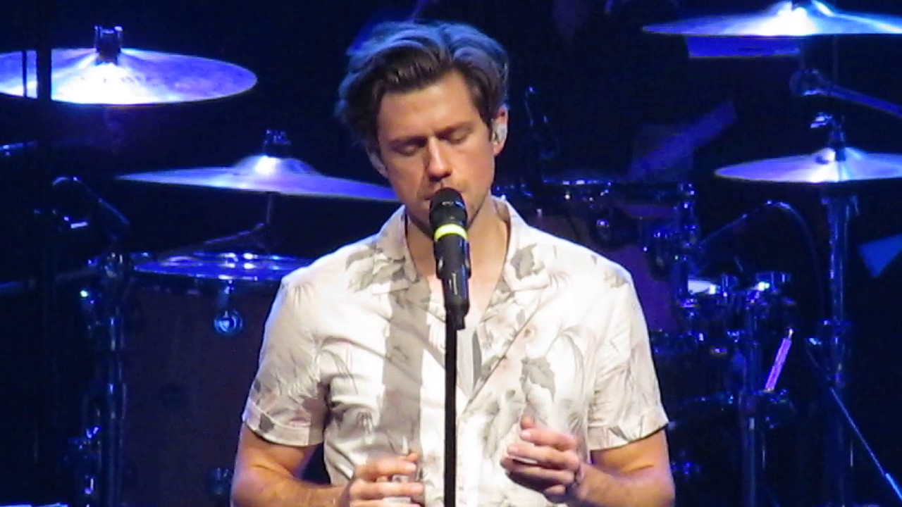 Creep - Aaron Tveit (Paramount, Huntington NY) 2/25/17
