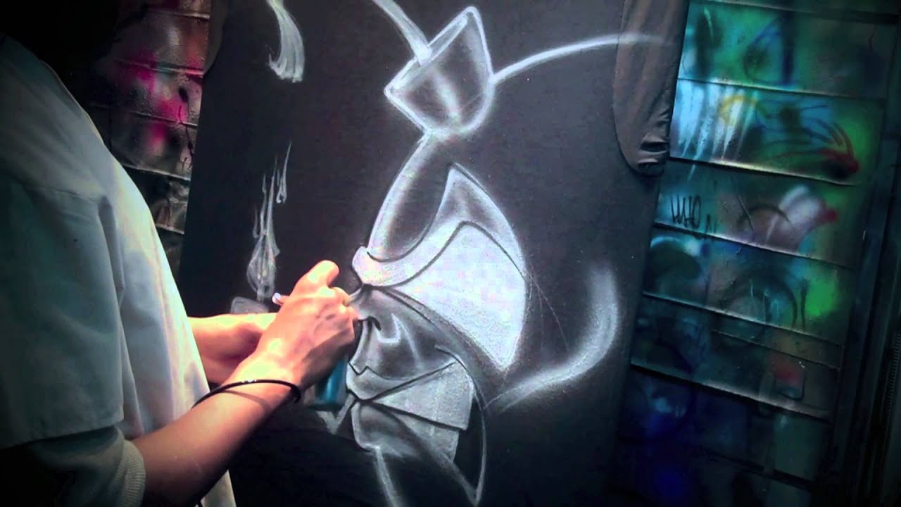 Airbrushing on Black T-Shirt - V2Gphotography w/Irocdis Studios