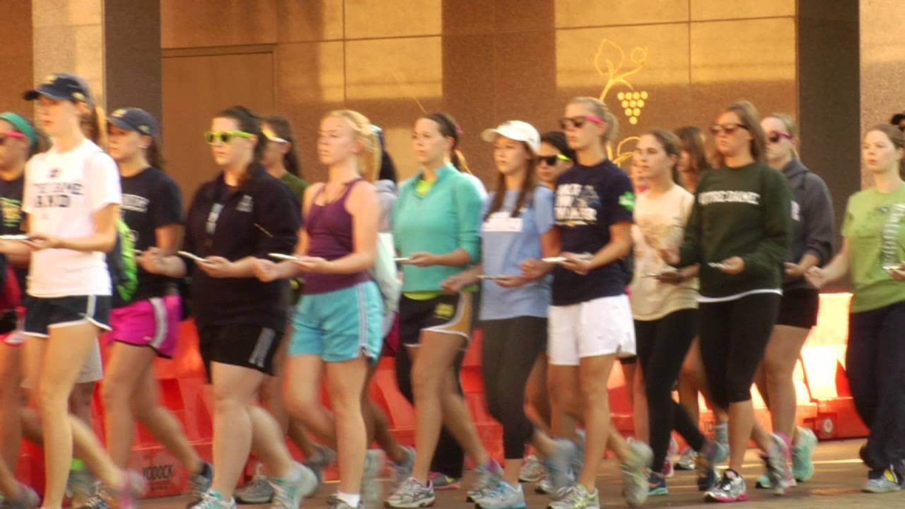 St. Edward's Stedsmen Take A Dip - University of Notre Dame