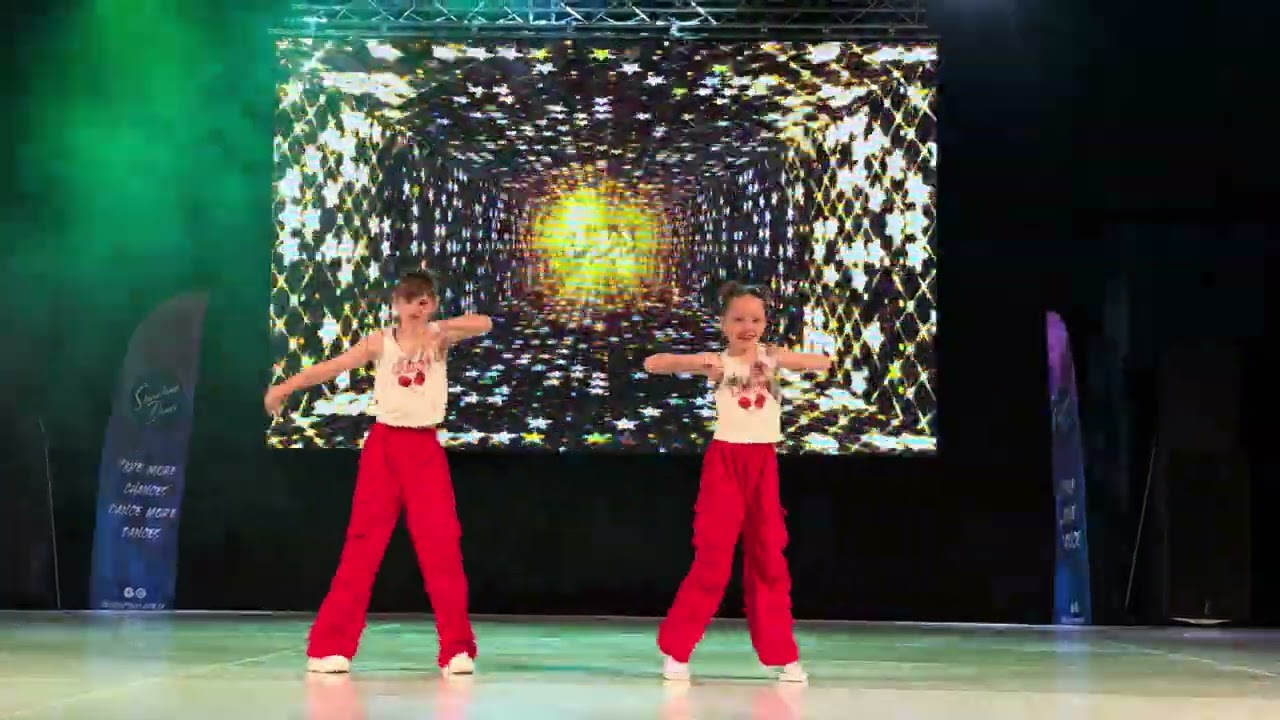 Daria si Denisa - SHOWTIME DANCE, Ungaria 2025