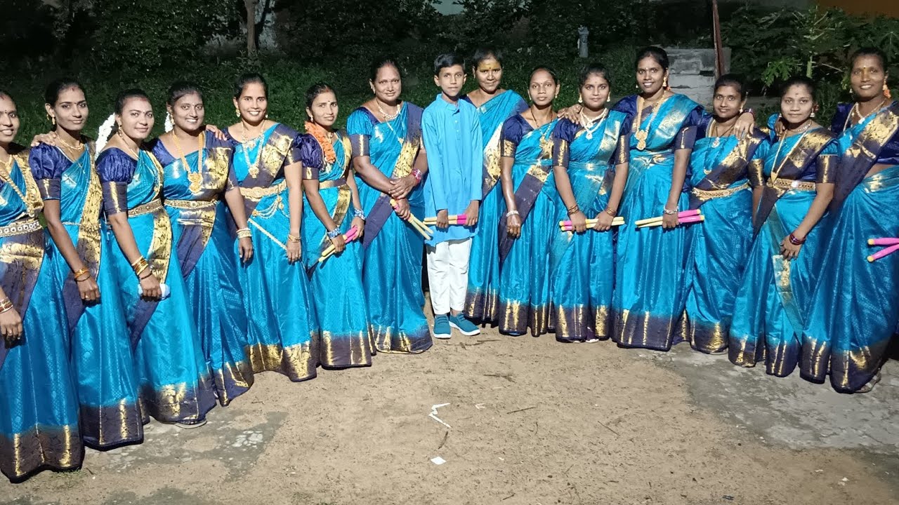 paluguralla kolatam song gowri parameshwara kolatam group saripalli Village ph no - 9052425754