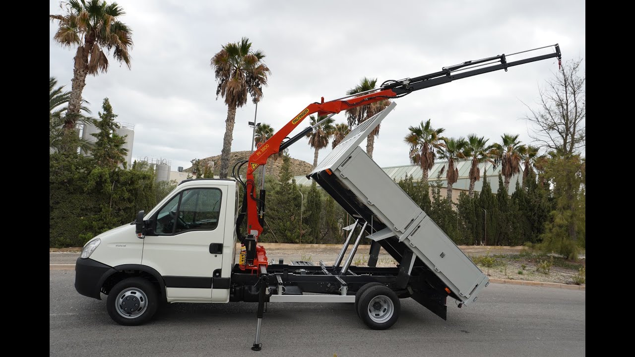 IVECO DAILY 50C15 CON BASCULANTE Y GRUA PALFINGER PK3200 EN SERVEAL AUTOMOCION